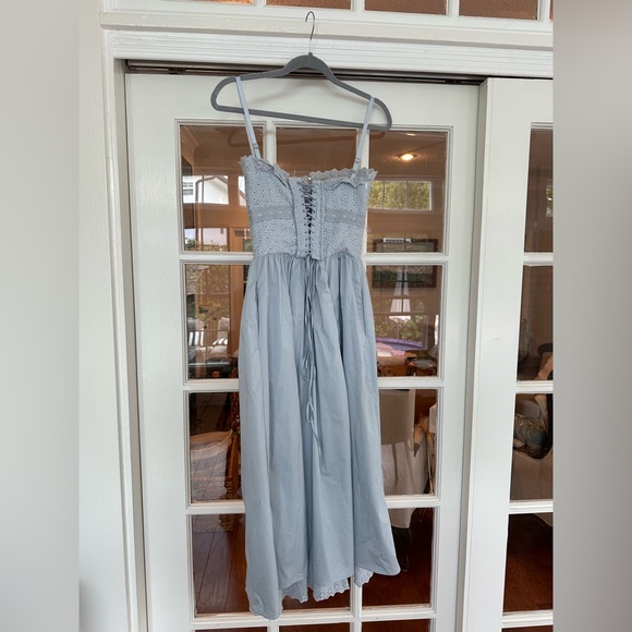 House of CB Jaime dress. Plus cup - Picture 4 of 10